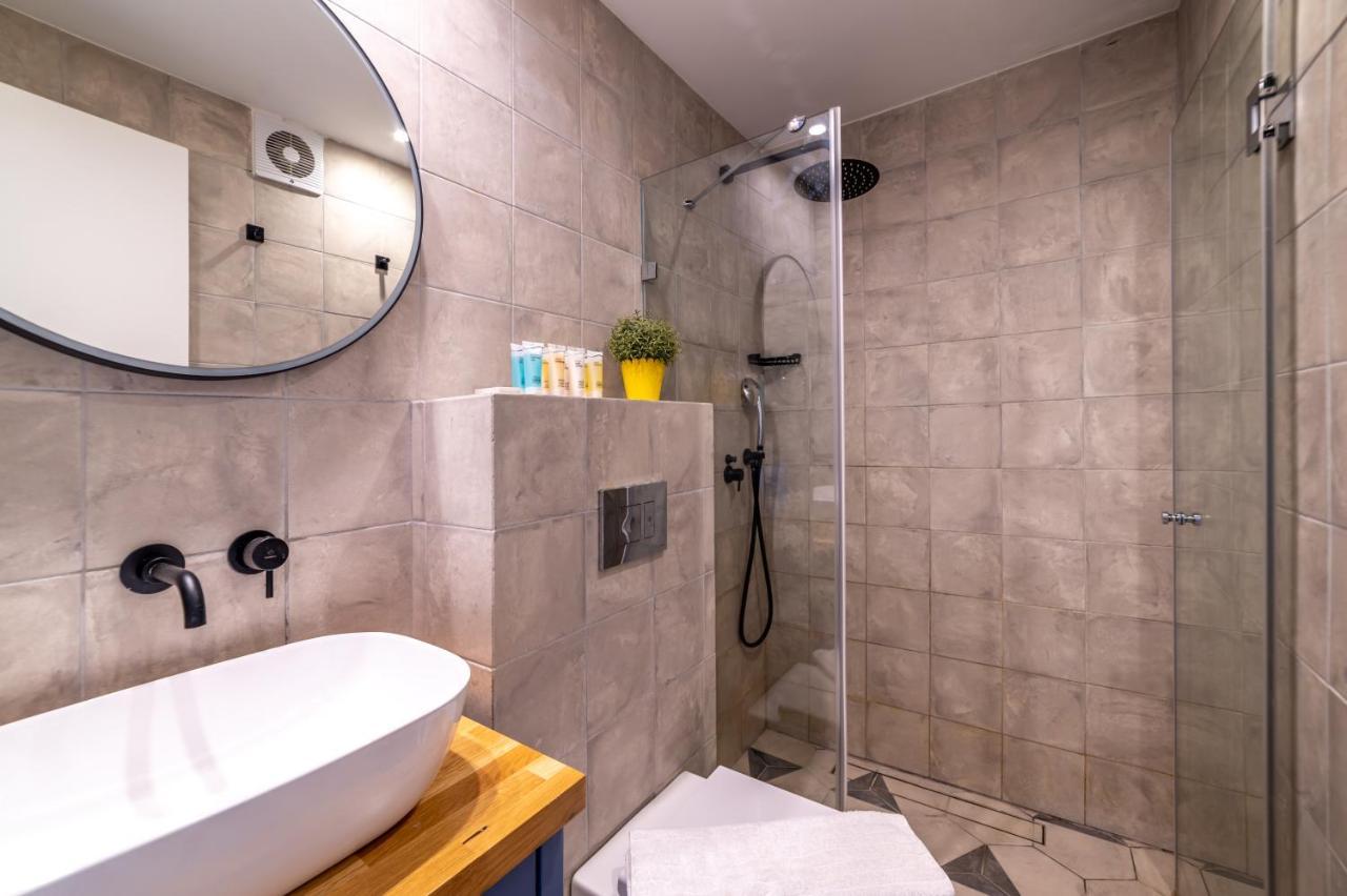 The Six Days Stylish One Bedroom Apartments Eilat Extérieur photo